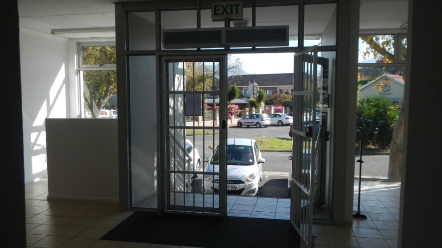 To Let commercial Property for Rent in Plumstead Western Cape